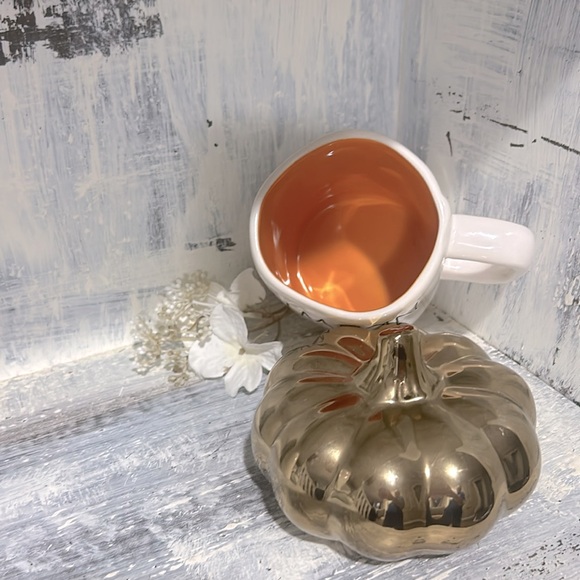 Rae Dunn PUMPKIN SPICE double sided HEART orange interior mug - Picture 3 of 4